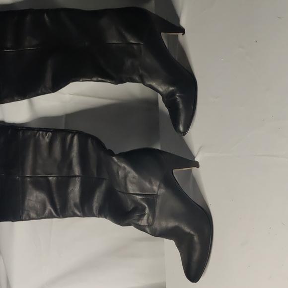 Thigh high boots - Picture 2 of 4